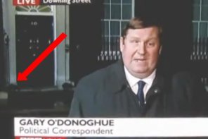 Internauci wypatrzyli bohatera drugiego planu [WIDEO]